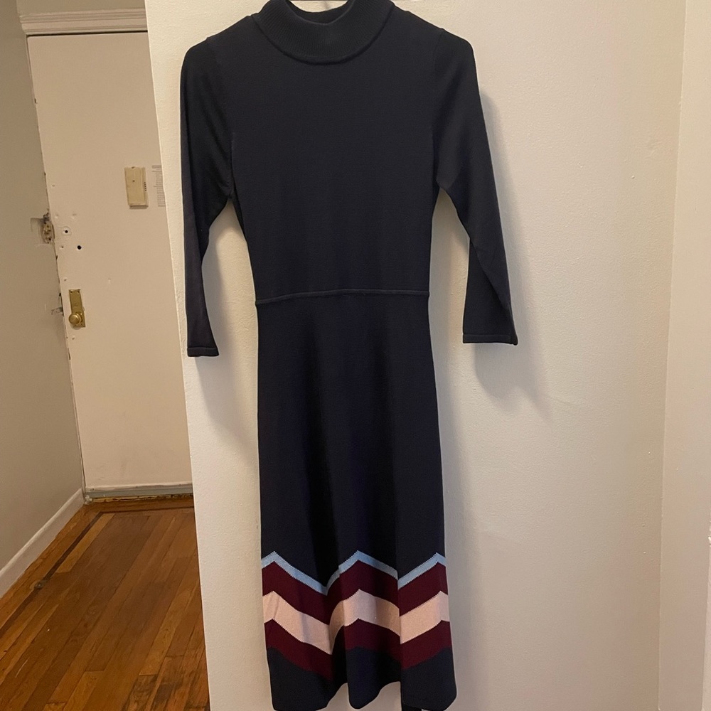 Vince Camuto Navy Knit Dress with Zig Zag Design